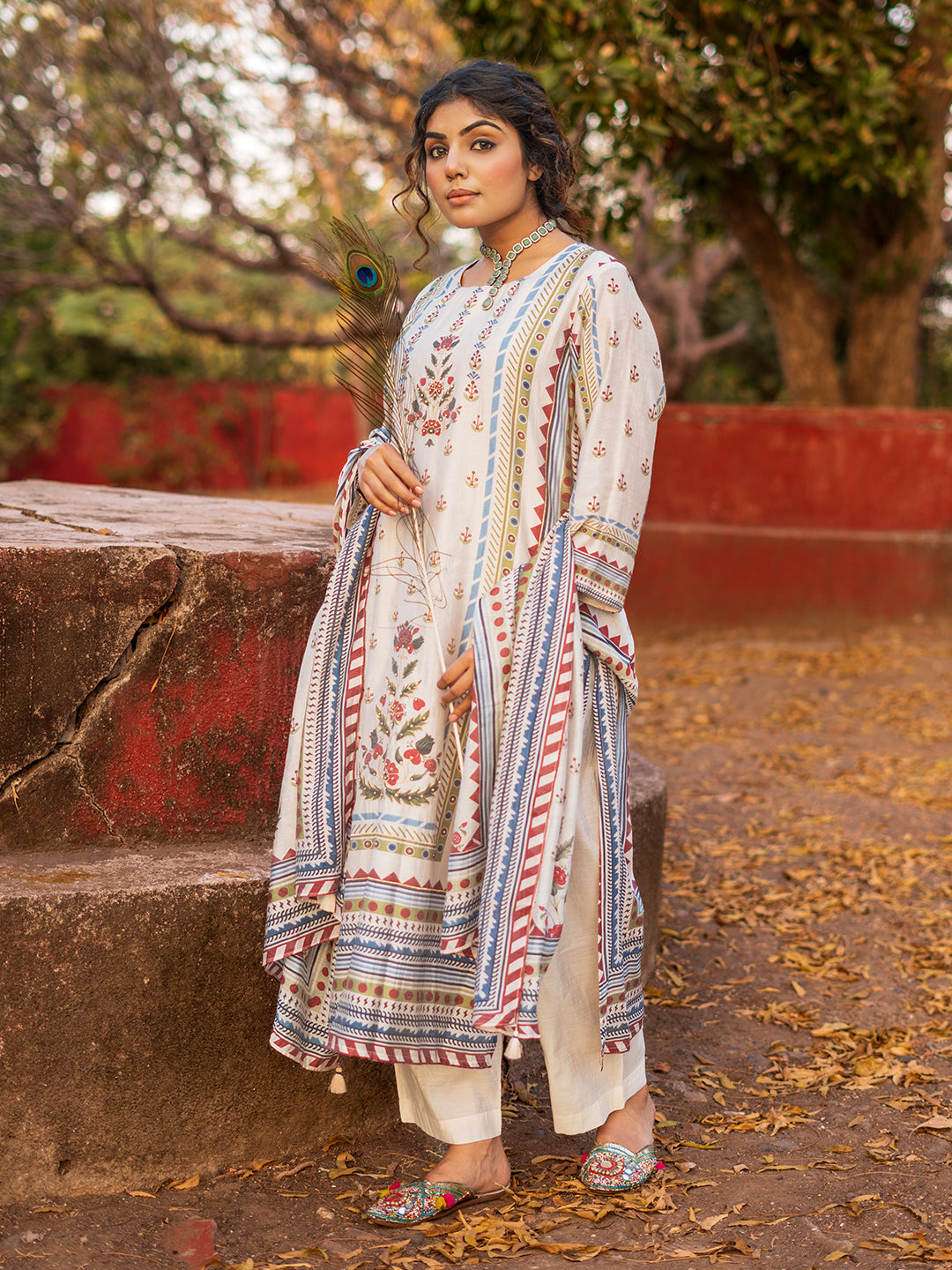 Off-white - Multi color Kashmiri rugs Digital Printed Chanderi Straight Kurta Pant Set with Dupatta earthofab