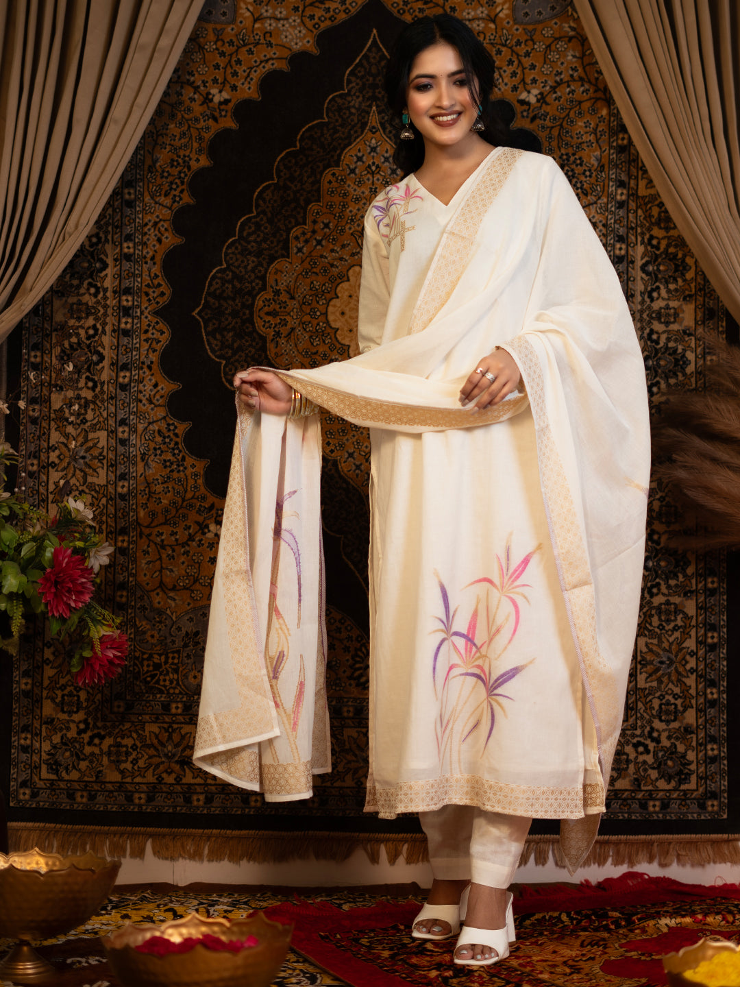 Off-white color Cotton Jacquard Solid Cotton Straight Kurta Pant Set with Dupatta earthofab