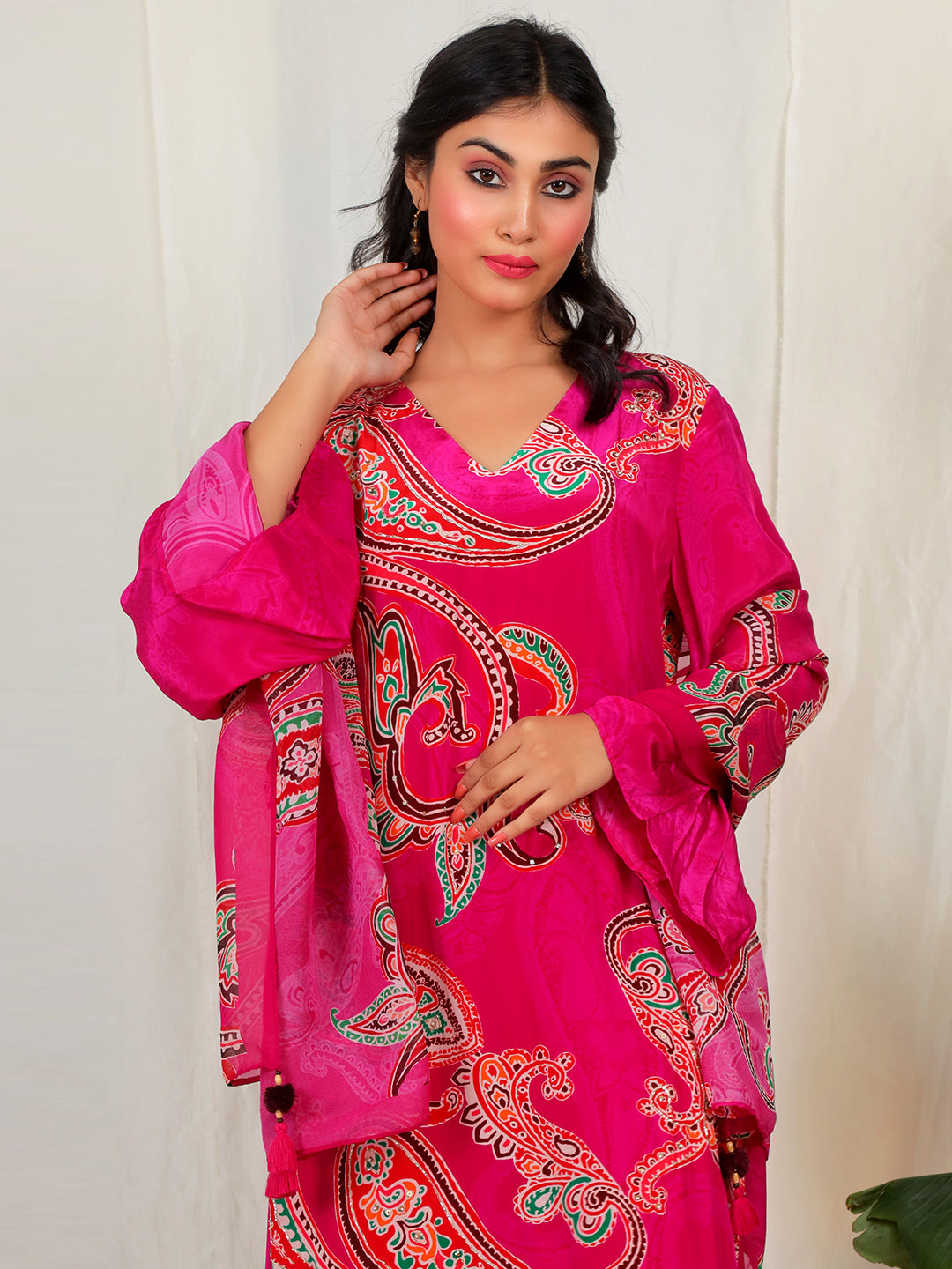 Bold Paisley Based Natural Crepe Kurta Plazzo Set with Hand Work - Pink earthofab