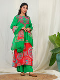 Bold Paisley Based Natural Crepe Kurta Pant Set with Hand Work - Green earthofab