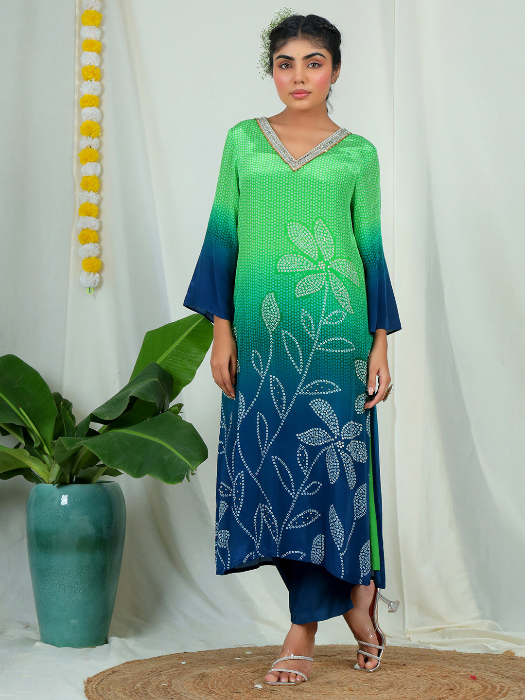 Ombre Natural Crepe Kurta Pant Set with Dupatta with Hand Work - Green & Blue earthofab