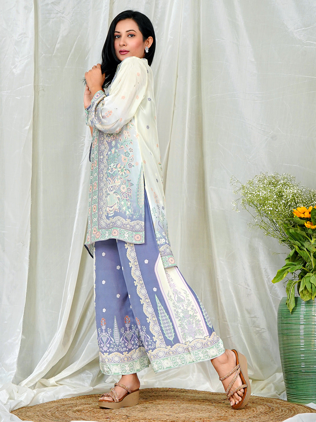 Astel Breeze Printed Co-Ord Set – Effortless Grace Meets Artistic Detail